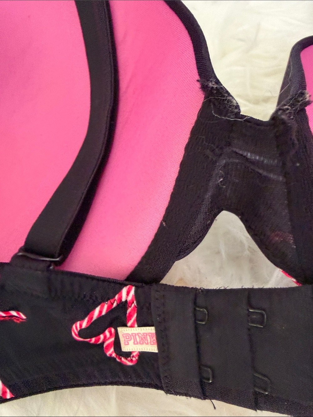 Victoria Secret Black Push-Up Bra with Pink Candy Cane Heart Detail Holiday Bra - Picture 4 of 6